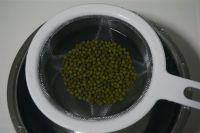 莴笋黄瓜绿豆浆的做法步骤1