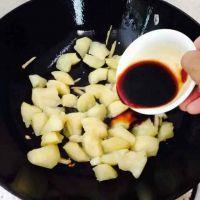 红烧土豆丸子的做法步骤6
