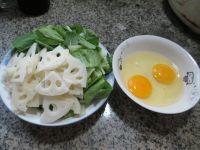 时蔬鸡蛋汤的做法步骤1